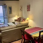 בית נופש Colourful Townhouse In Mountain Village Square ארלס-סור-טק
