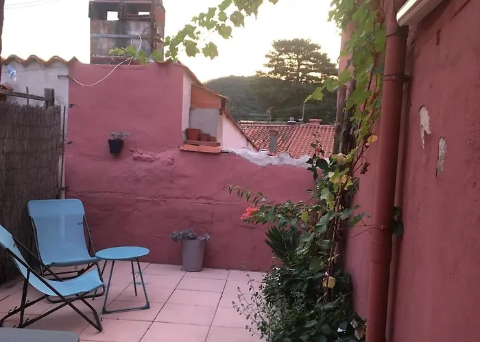 Colourful Townhouse In Mountain Village Square Arles-sur-Tech